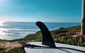 Tika Surf Camp Ericeira