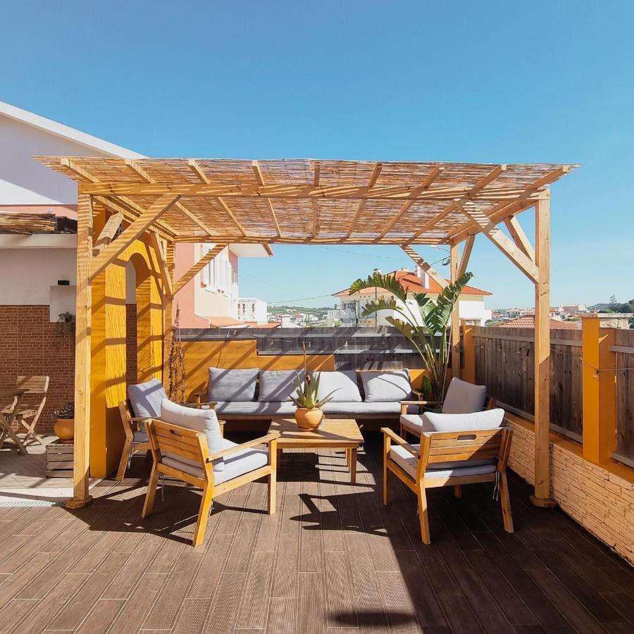 Hotel Tika Surf Camp Ericeira Carvoeira Exterior foto